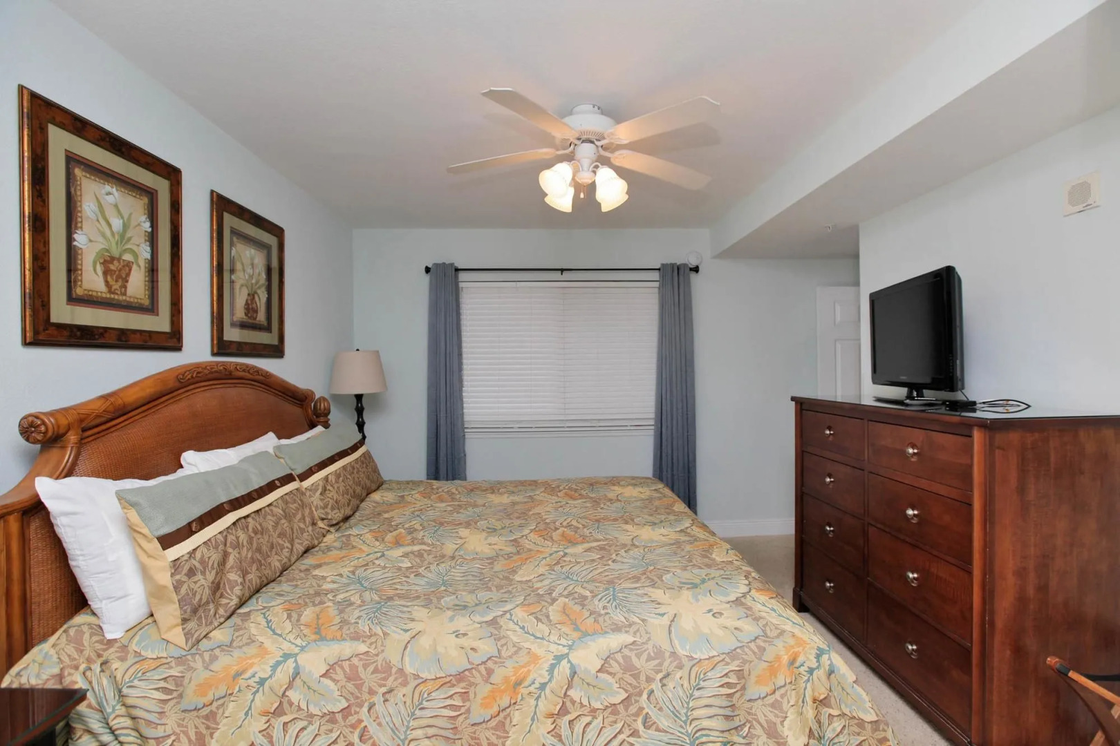 Emerald Beach Resort by Panhandle Getaways