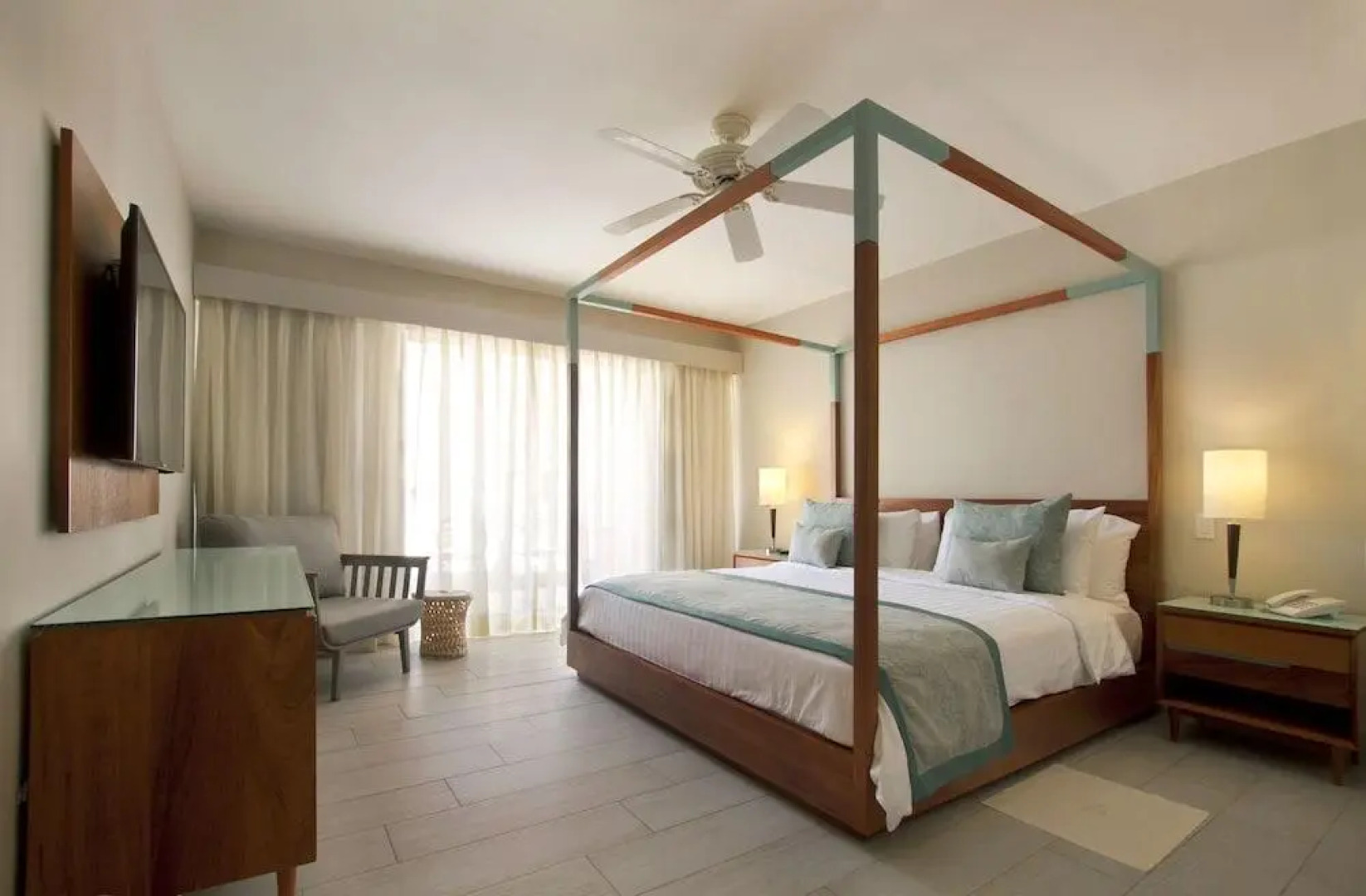 Victoria Resort Golf & Beach