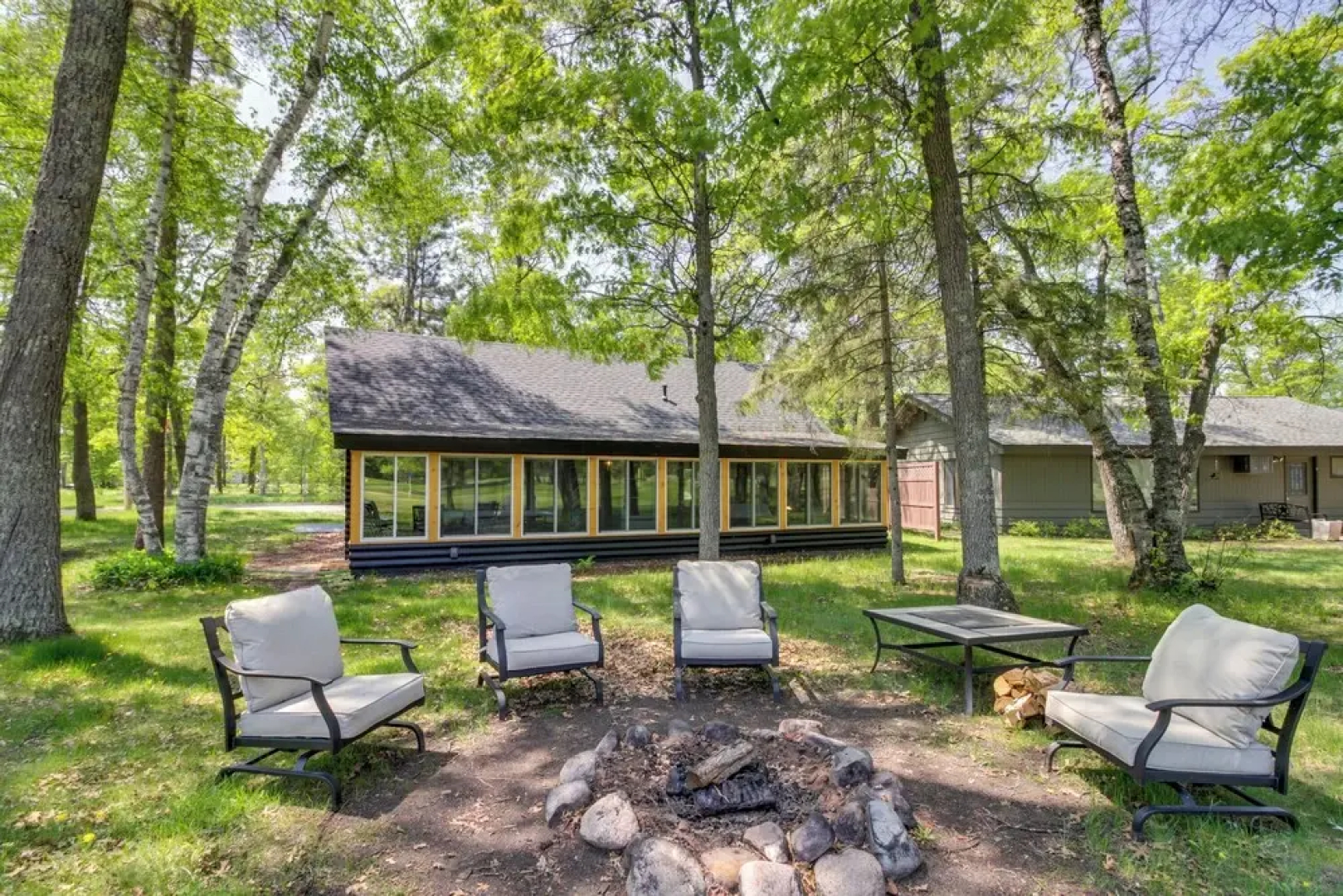 1 Mi to Beach & Lake: Breezy Point Cabin w/ Yard!