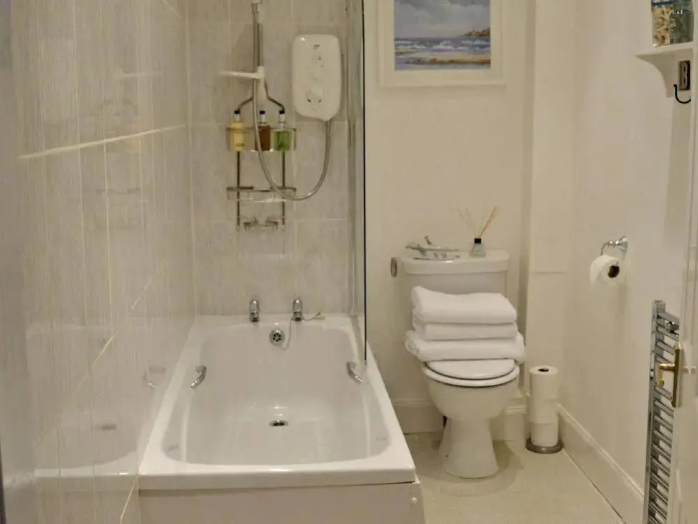 Carmel Apartments Queen Street Residence