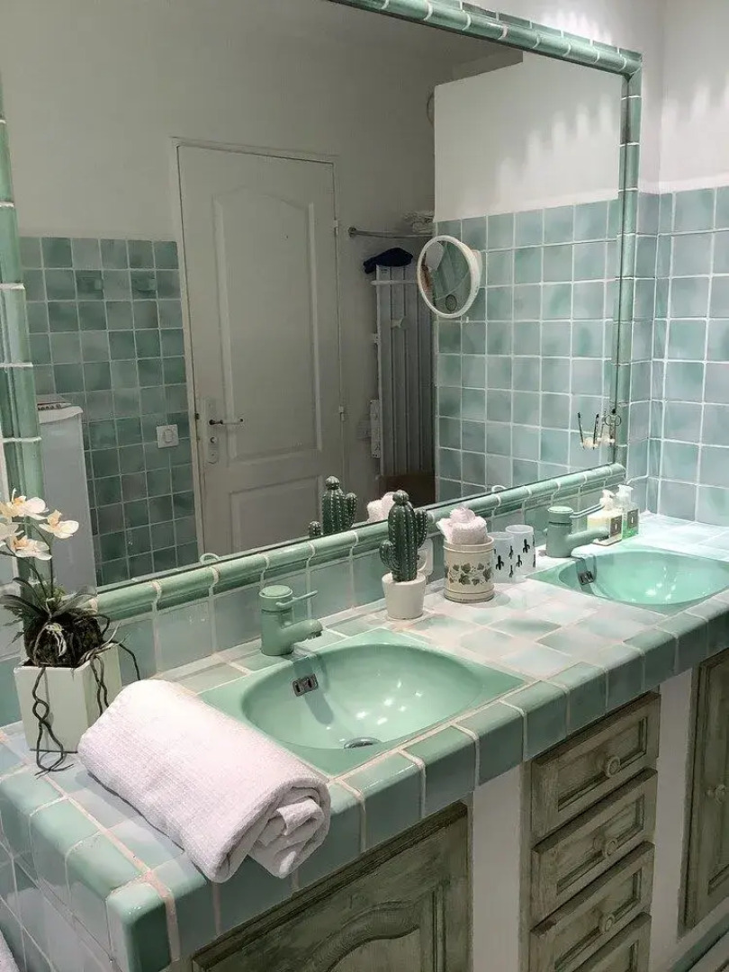 Les Grimaldines - Maison d'Hotes C 2 Bis