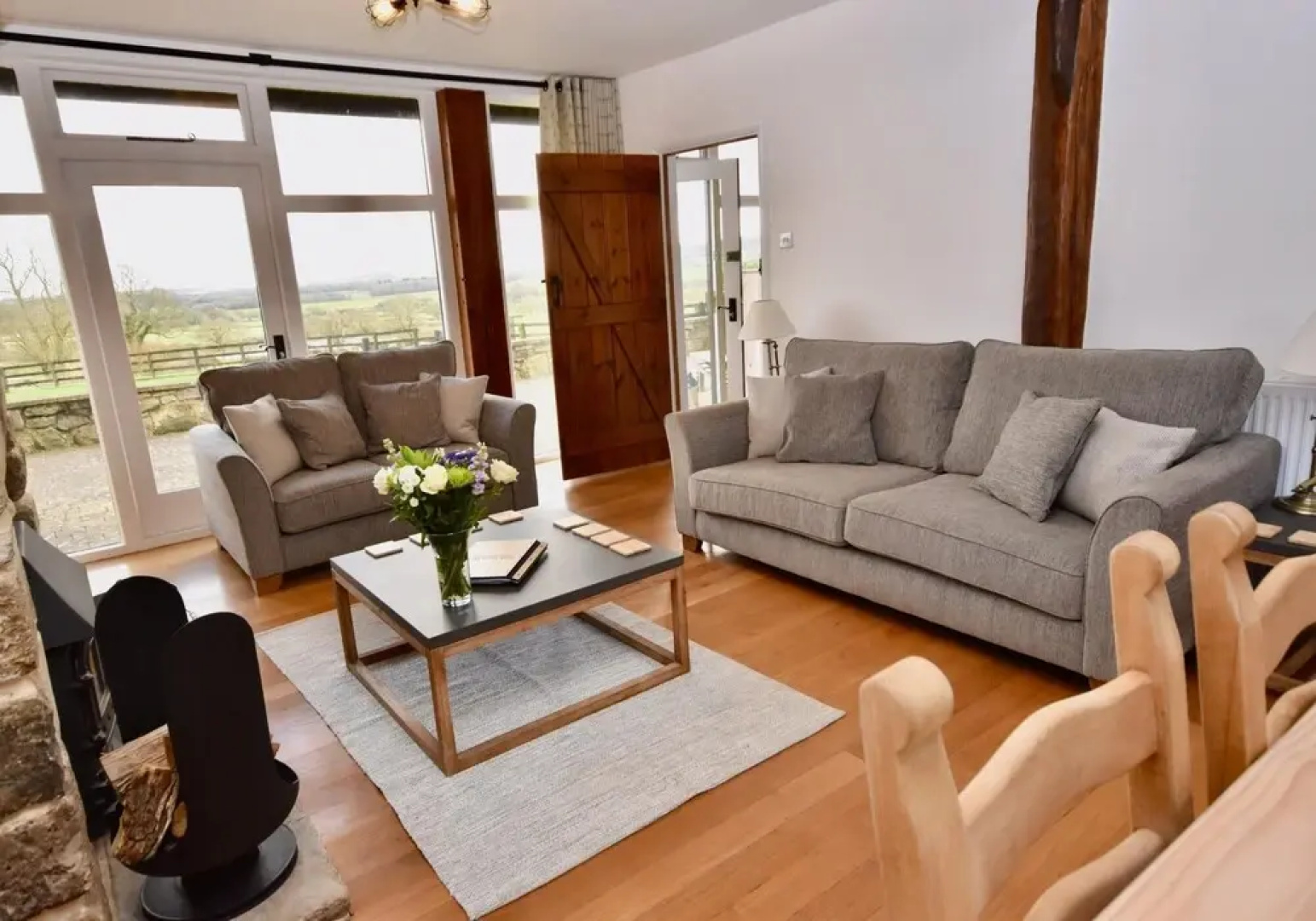 Tithe is a Stunning Barn Conversion Close to Ryde Sleeps 6