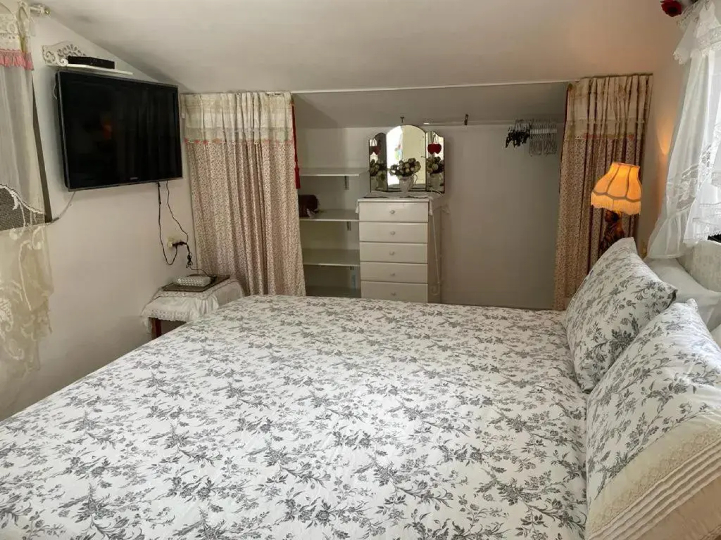 Shelly's Home Boutique Apartments
