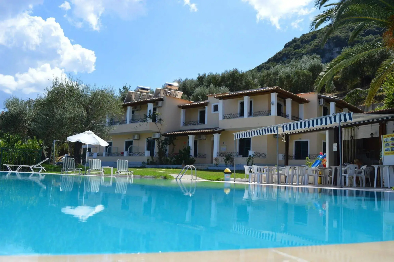 Rising Sun Apartments & Studios