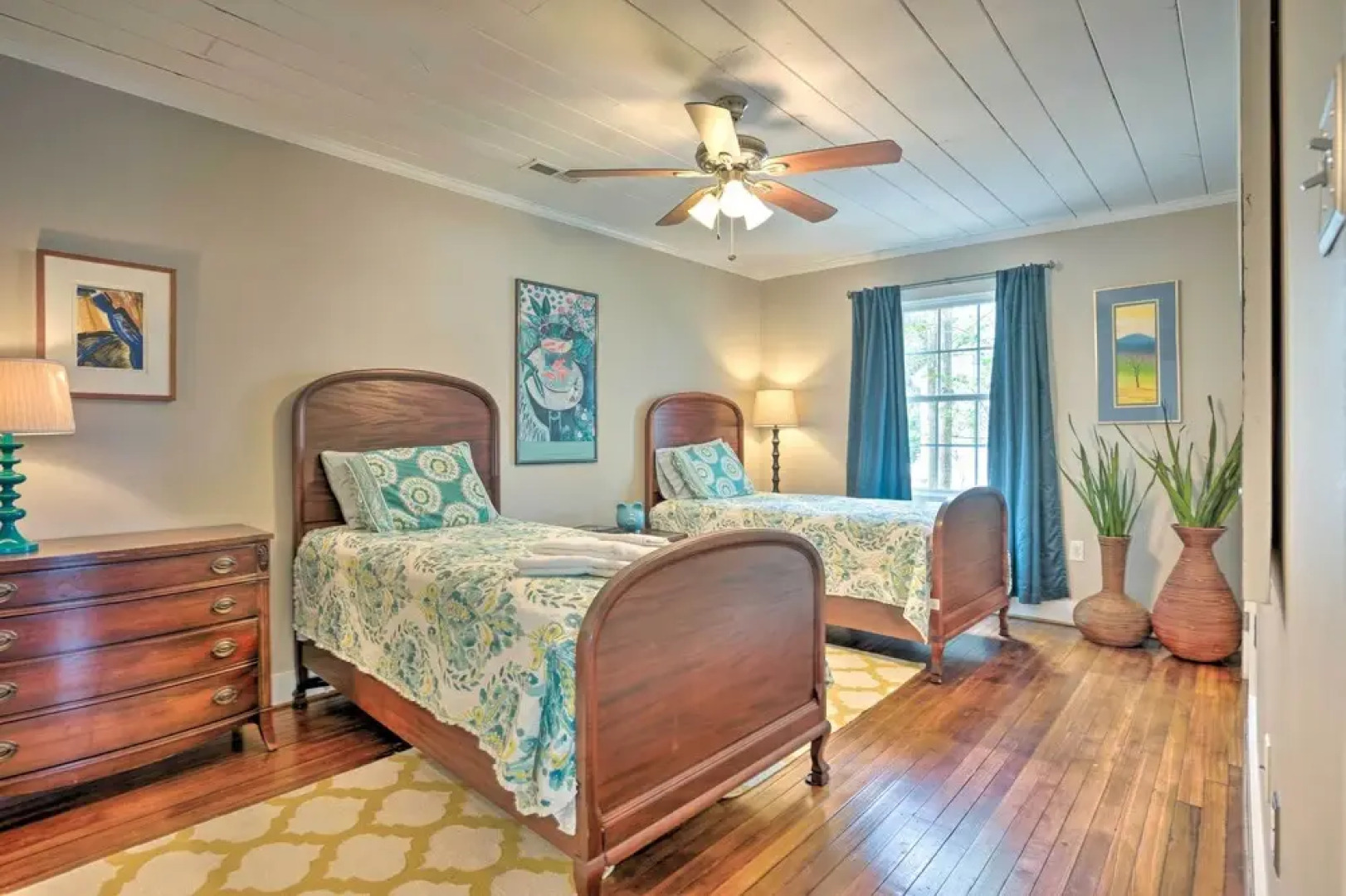 Urbanna Cottage w/ Private Yard & Water Views