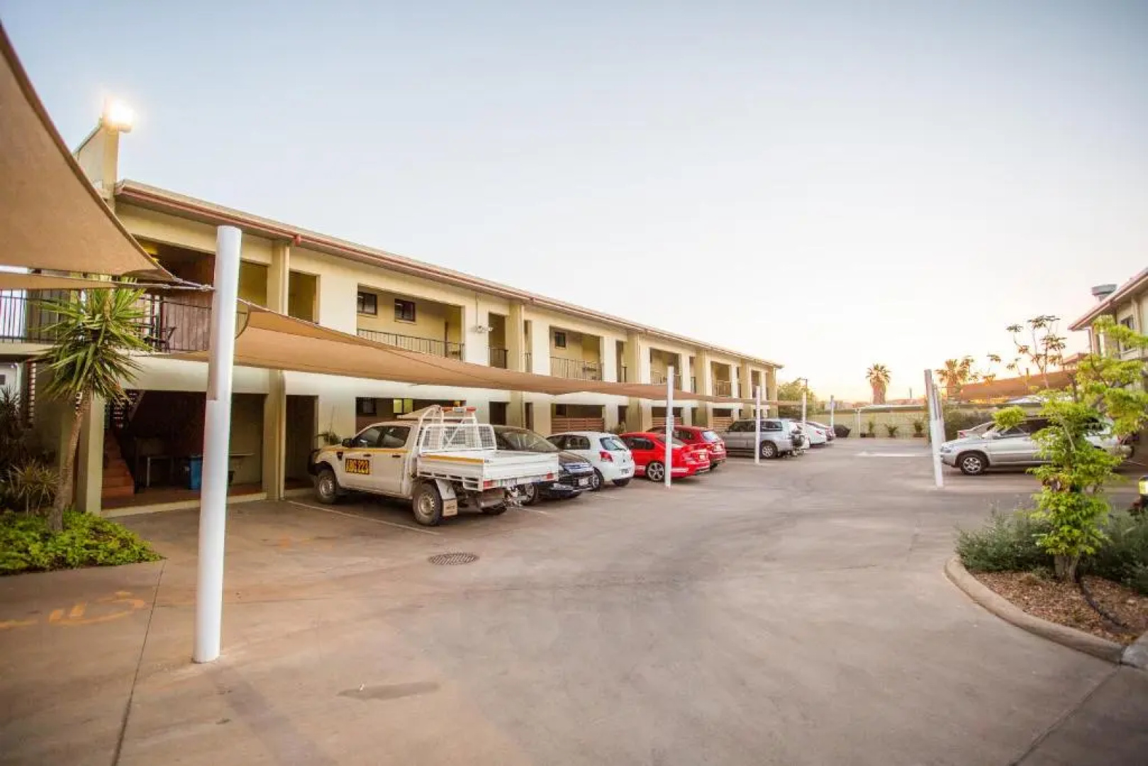 Spinifex Motel & Serviced Apartments