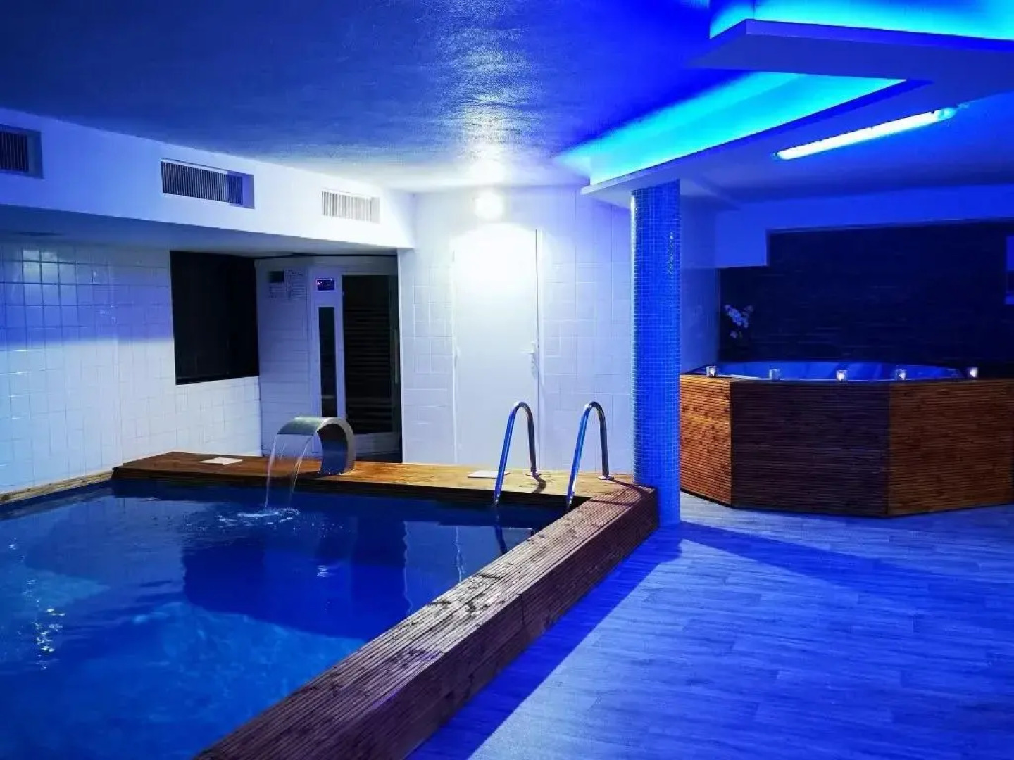 Les Pins Blancs de Provence