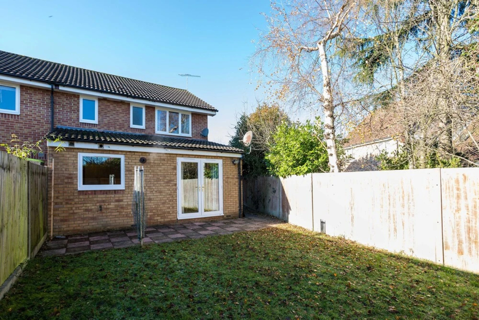 Oscar Owen - Graveney House