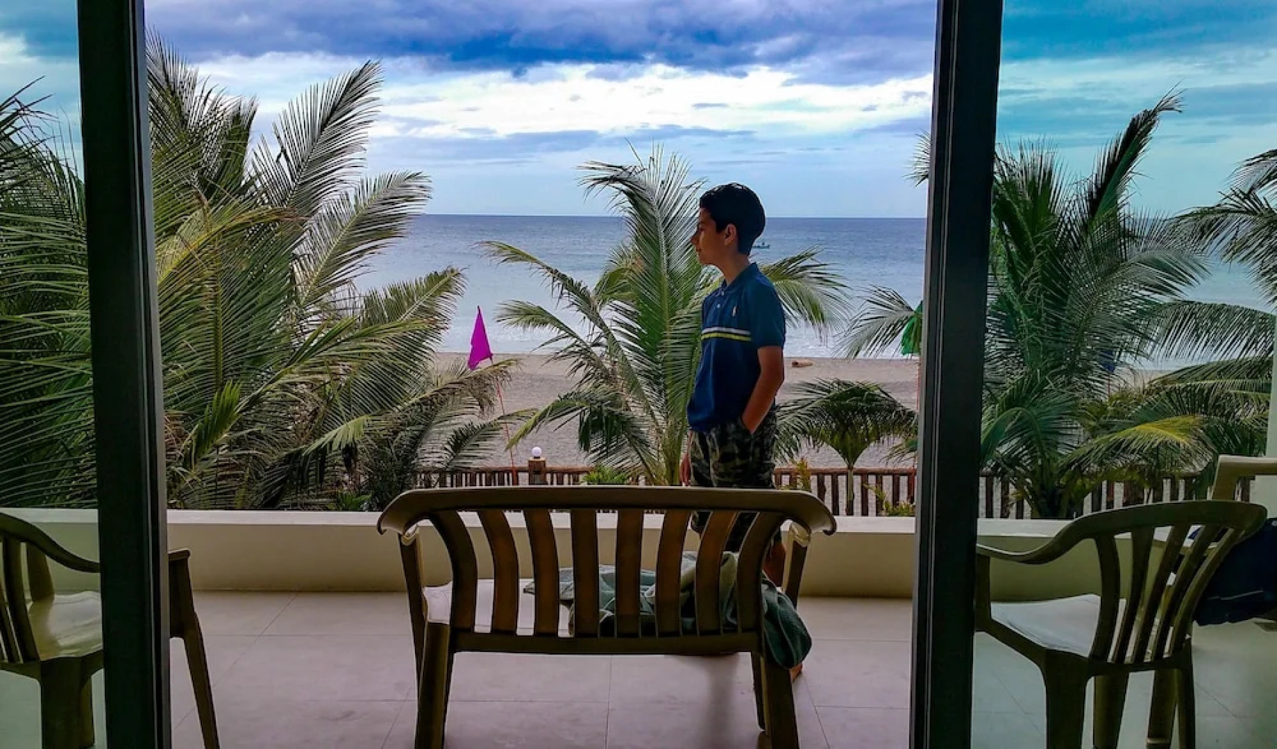 Crystal Shore Beach Resort powered by Cocotel