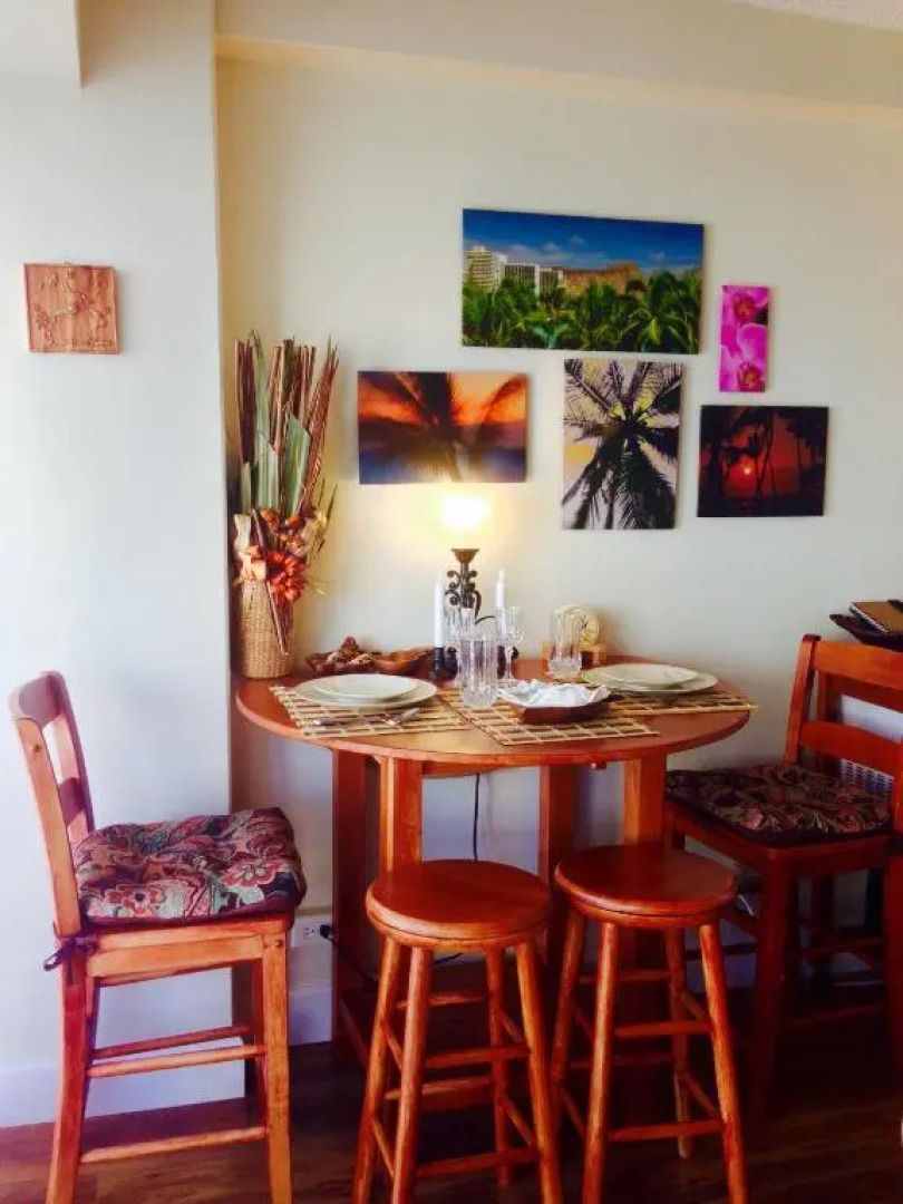 Jenny's Cottage Waikiki