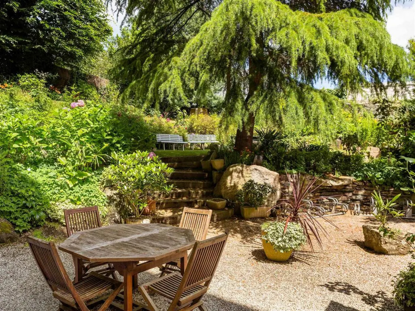 ibis Lannion Cote de Granit Rose