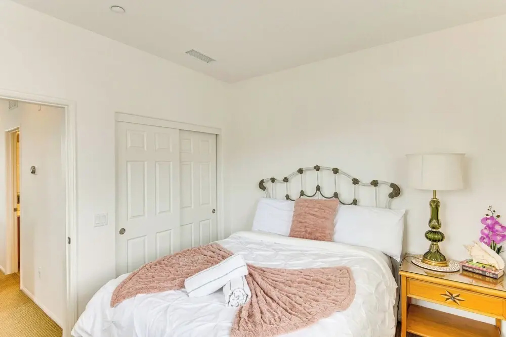 Walk to Beach: Luxe San Buenaventura Villa!