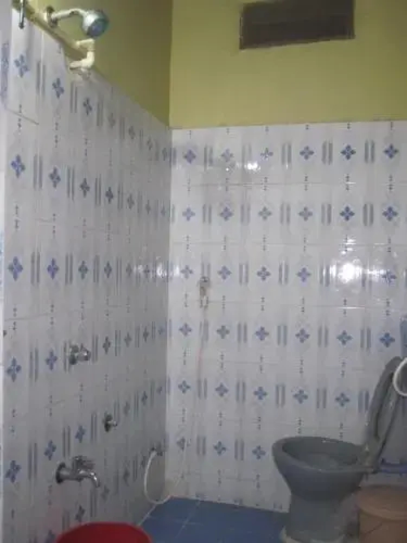 Rocky Guesthouse