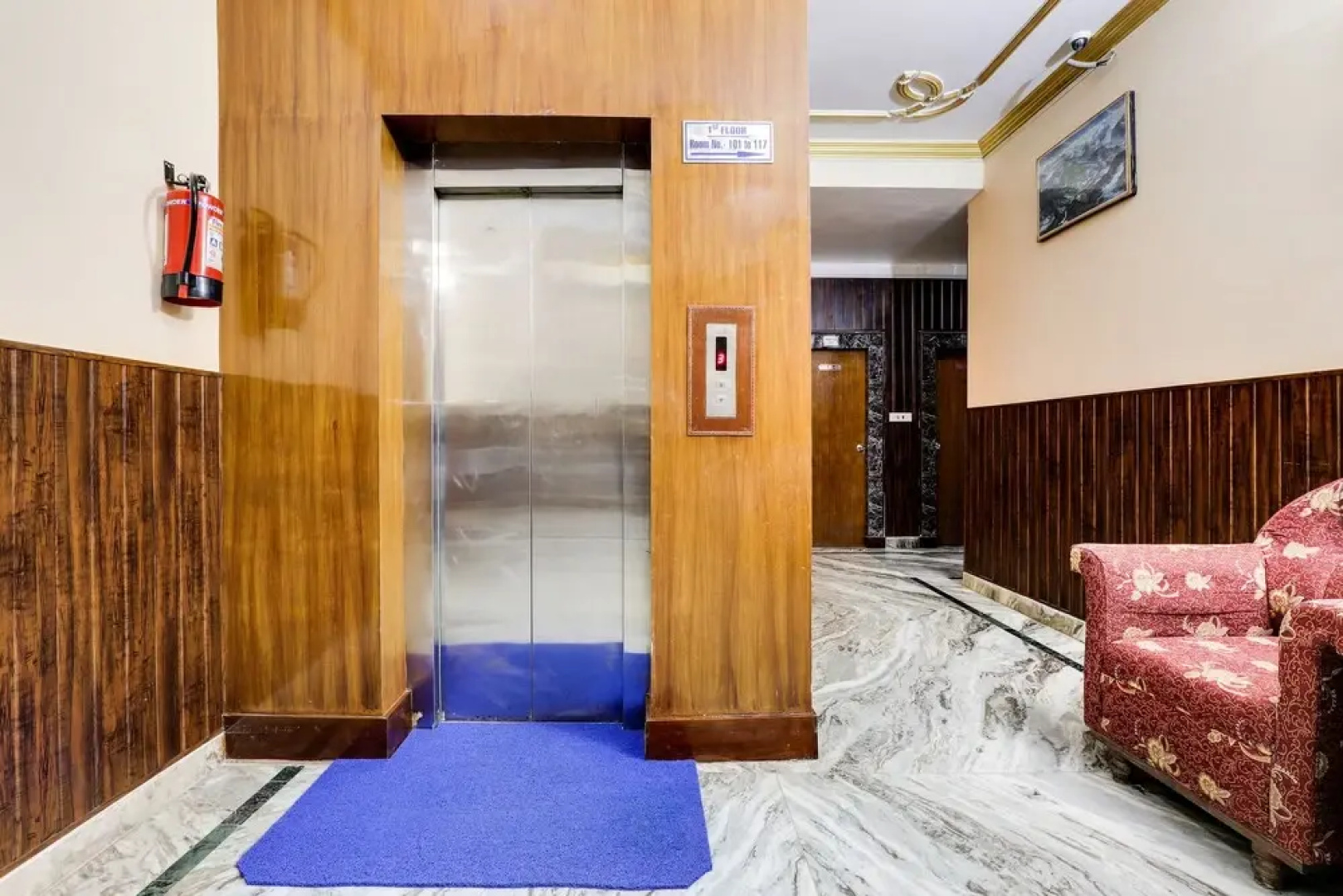 OYO 603 Hotel Opera