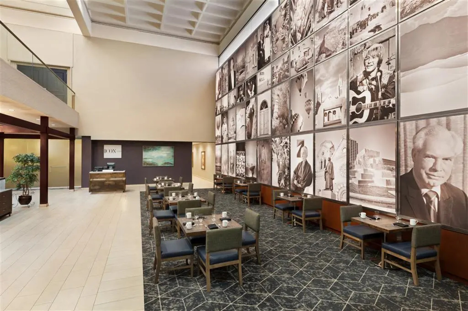 DoubleTree by Hilton Hotel Albuquerque