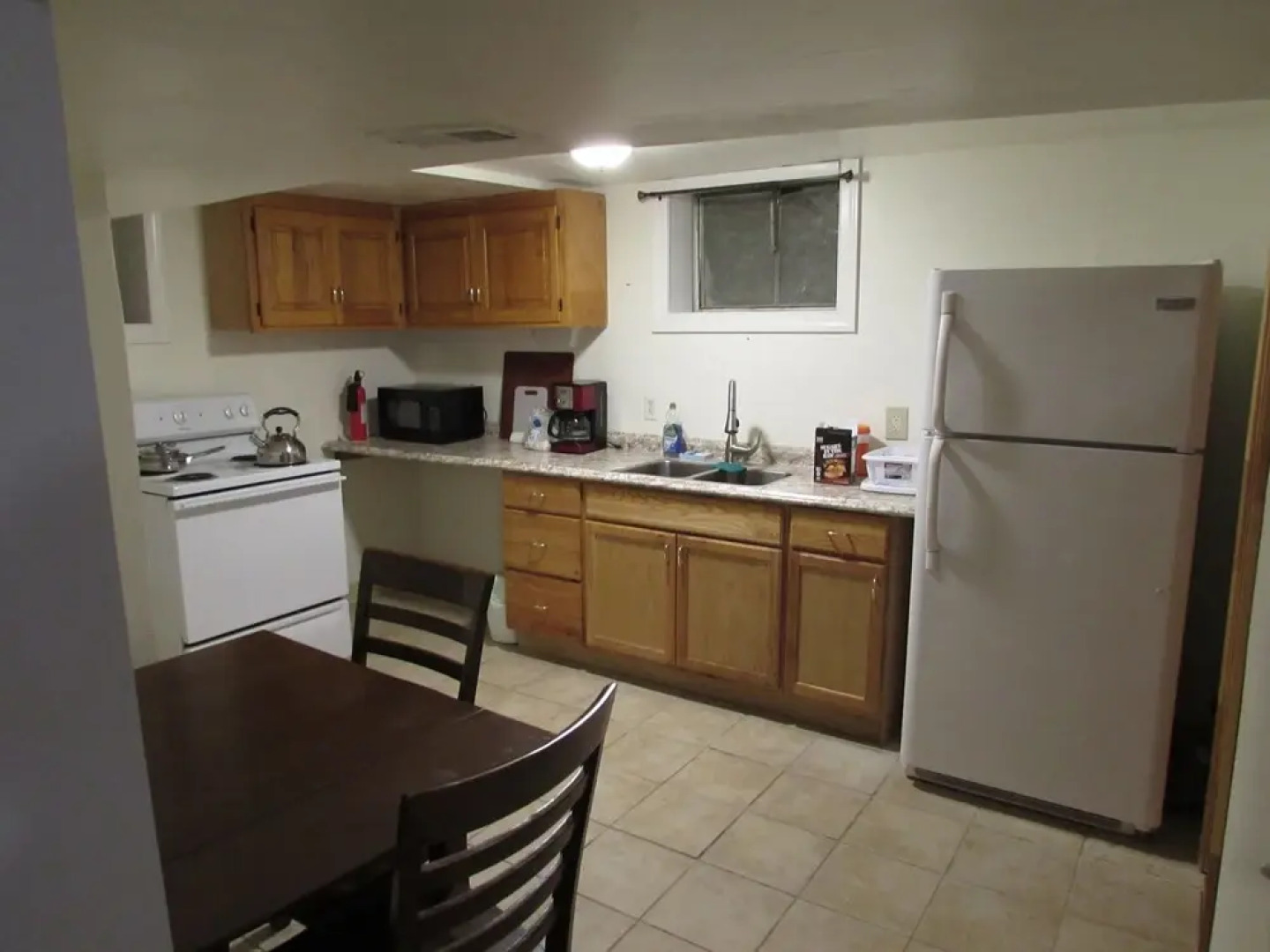 Simple, Cozy 1-bed Close to University of Kansas