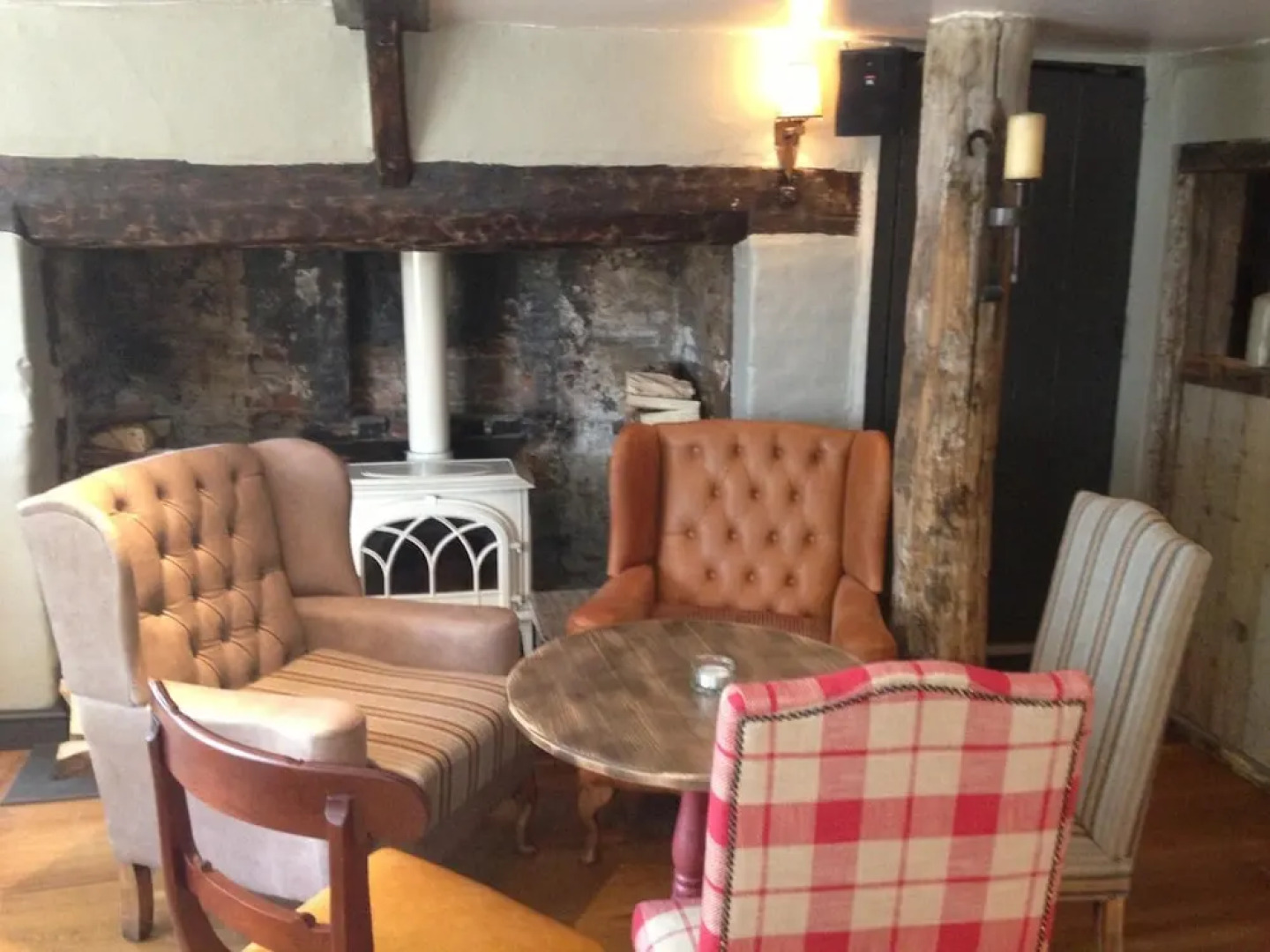 The Crown Pub, Dining & Rooms