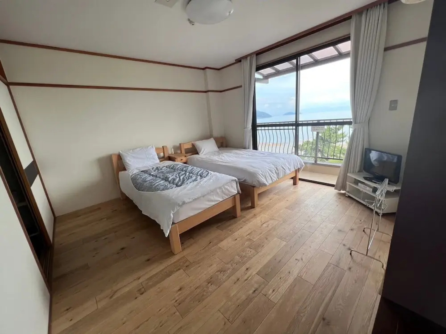 Wasuki Base Biwako Guest House