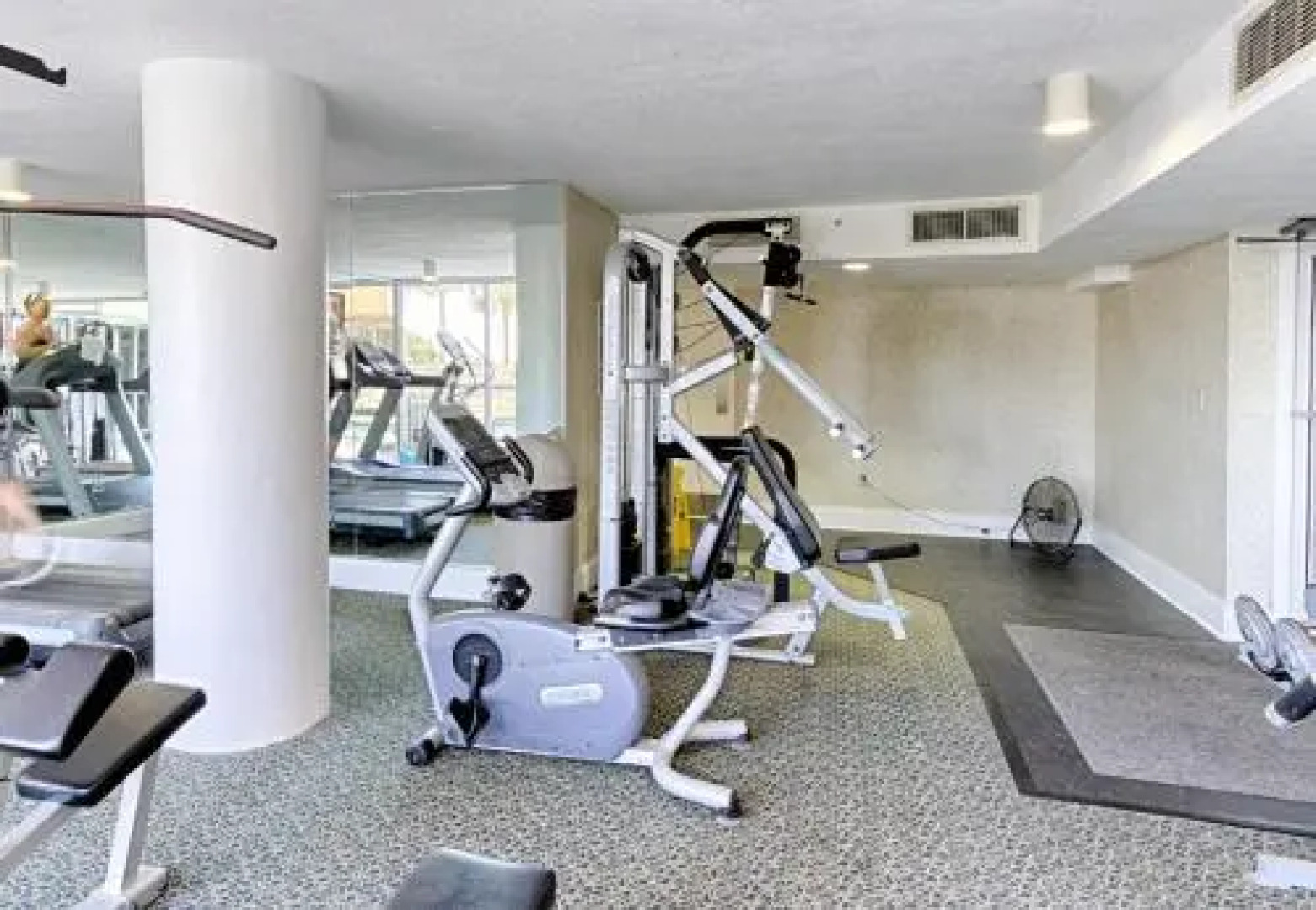 Pelican Beach Resort