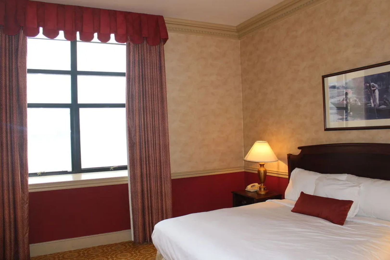 Roberts Riverwalk Hotel & Residence, Detroit