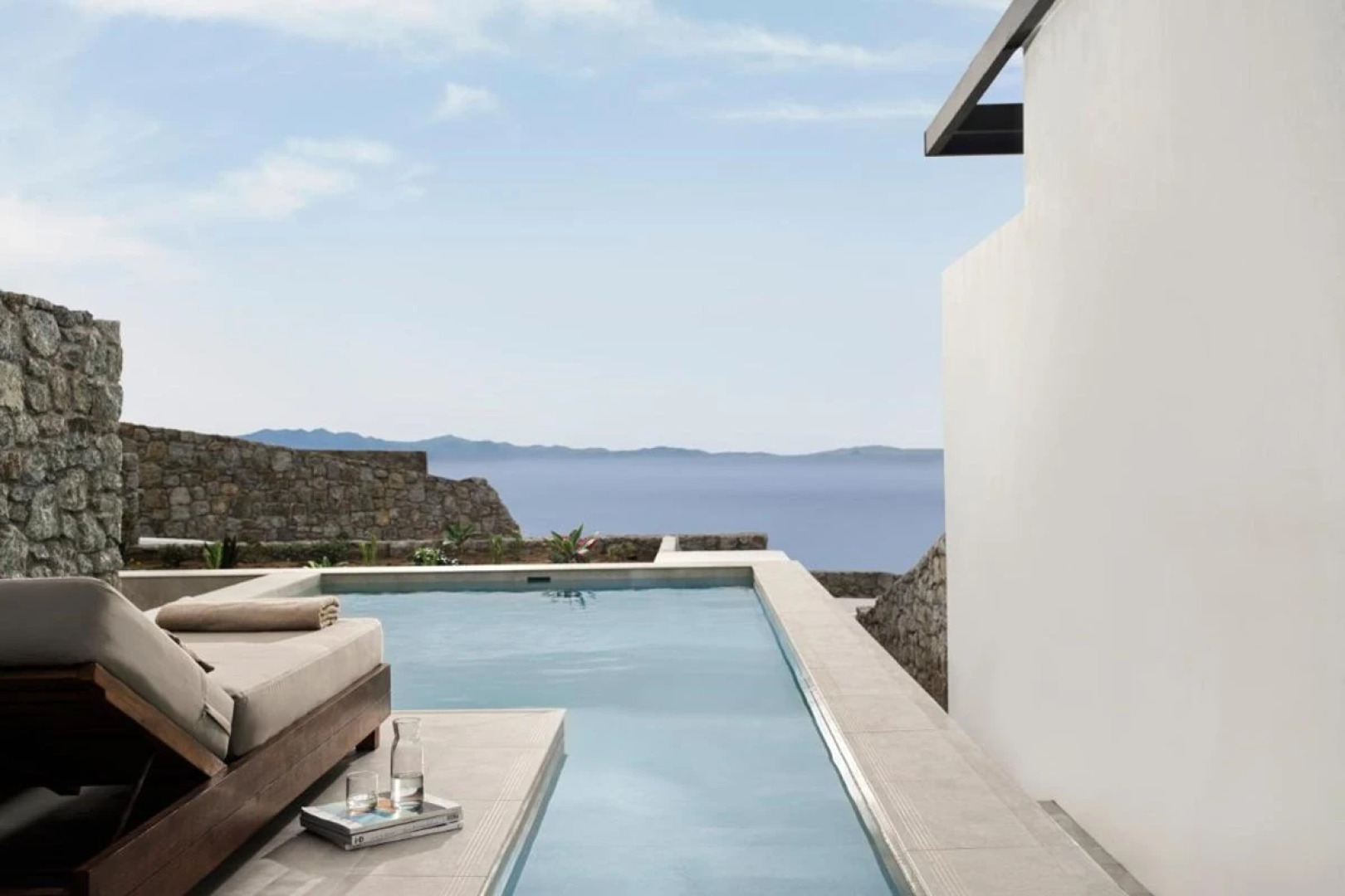 Ezio Bo Luxury Living