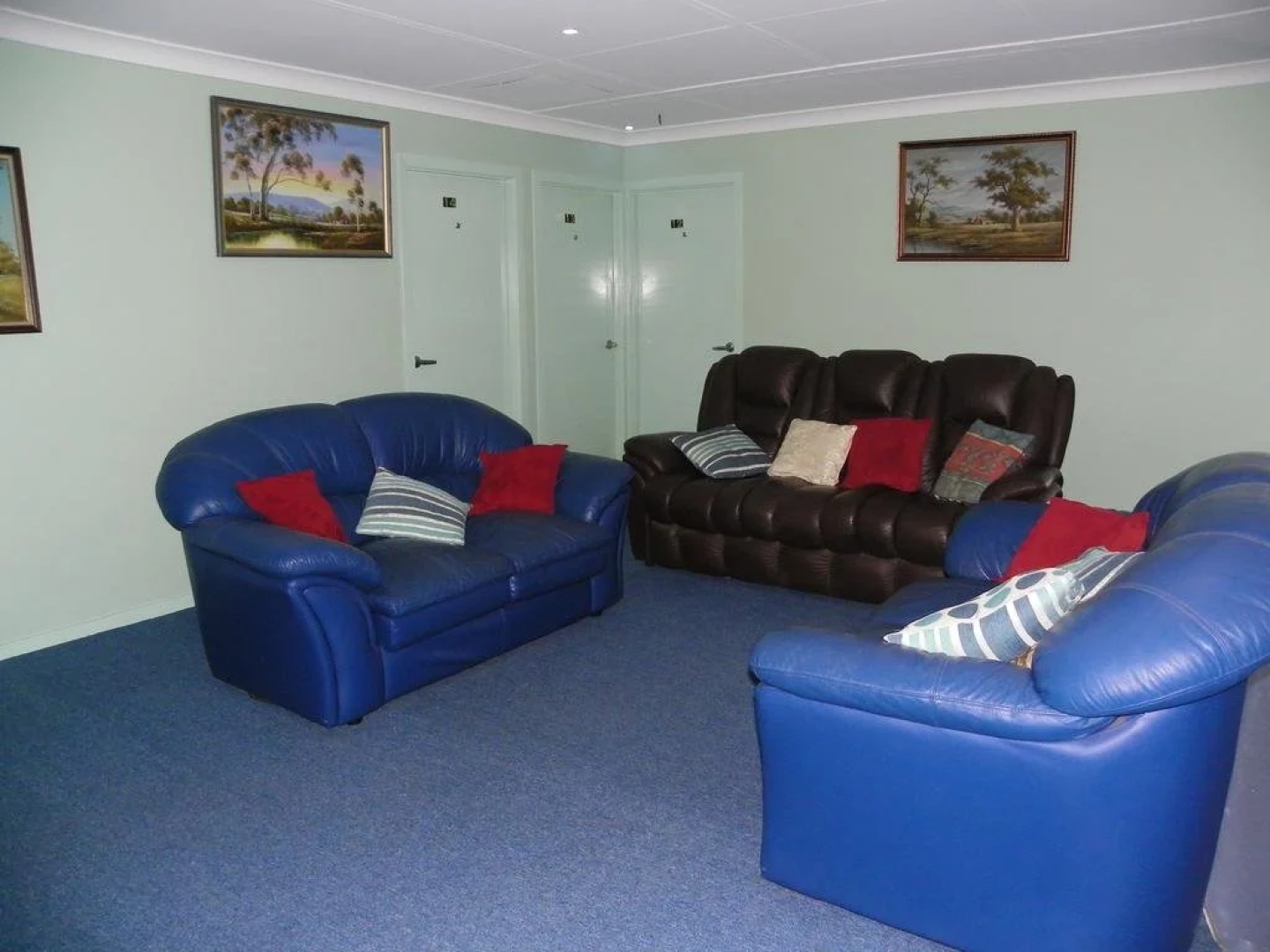 Mick's Accommodation Club