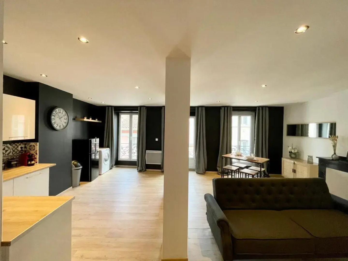 SPACIEUX APPARTEMMENT LUMINEUX Cœur De Ville