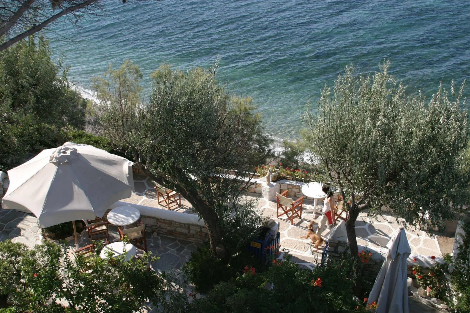 Nissiotiko Hotel