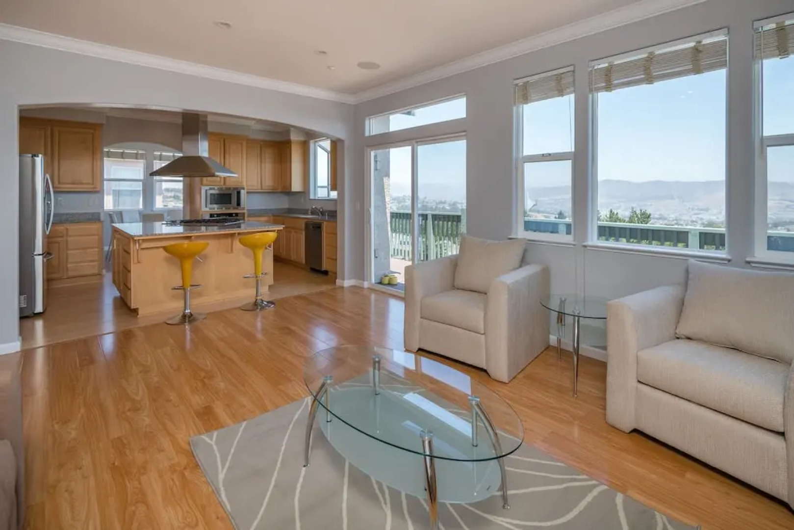 Hilltop 4 Br W Gorgeous SF Bay Panoramic Views by RedAwning