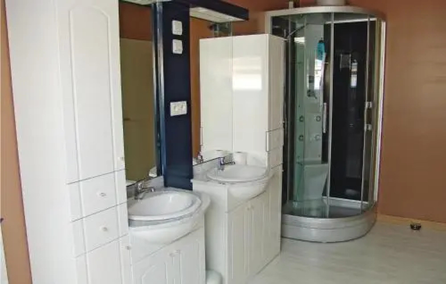 Four-Bedroom Holiday home Homsemstraat 83