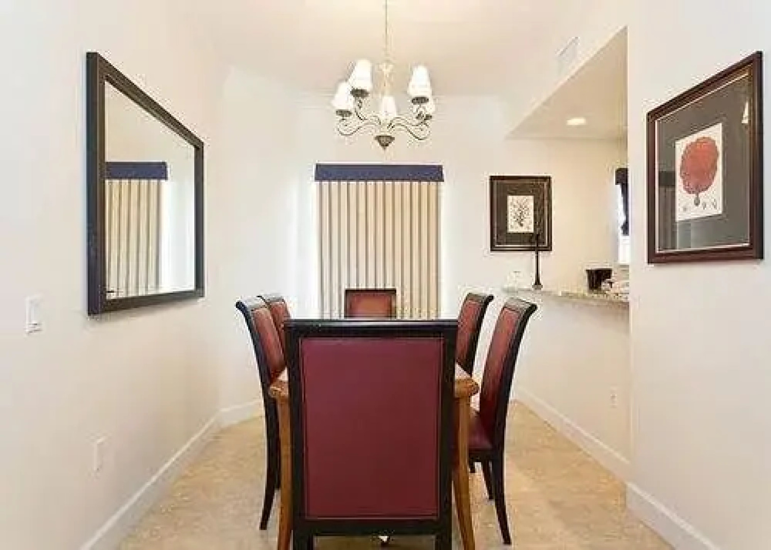 Yacht Harbor 470 4th floor 3 bedrooms condo by RedAwning