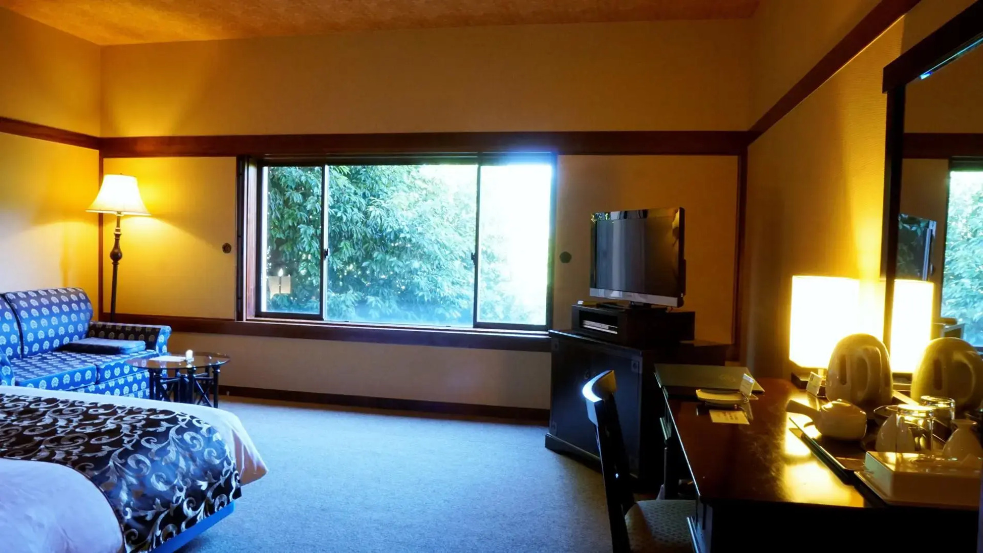 The Hamilton Ureshino