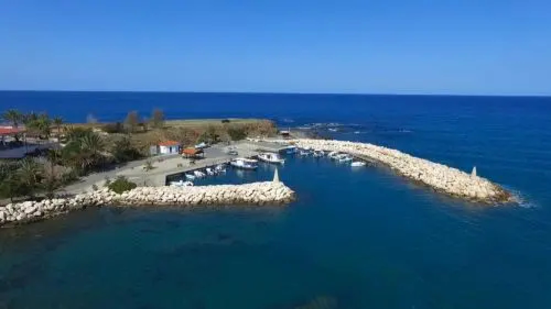 Happy Trails Pomos Panoramic Villa