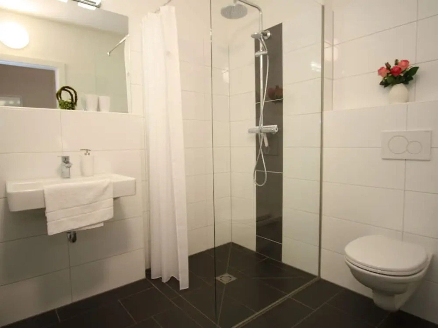 Modern Apartment In Salzburg With Balcony