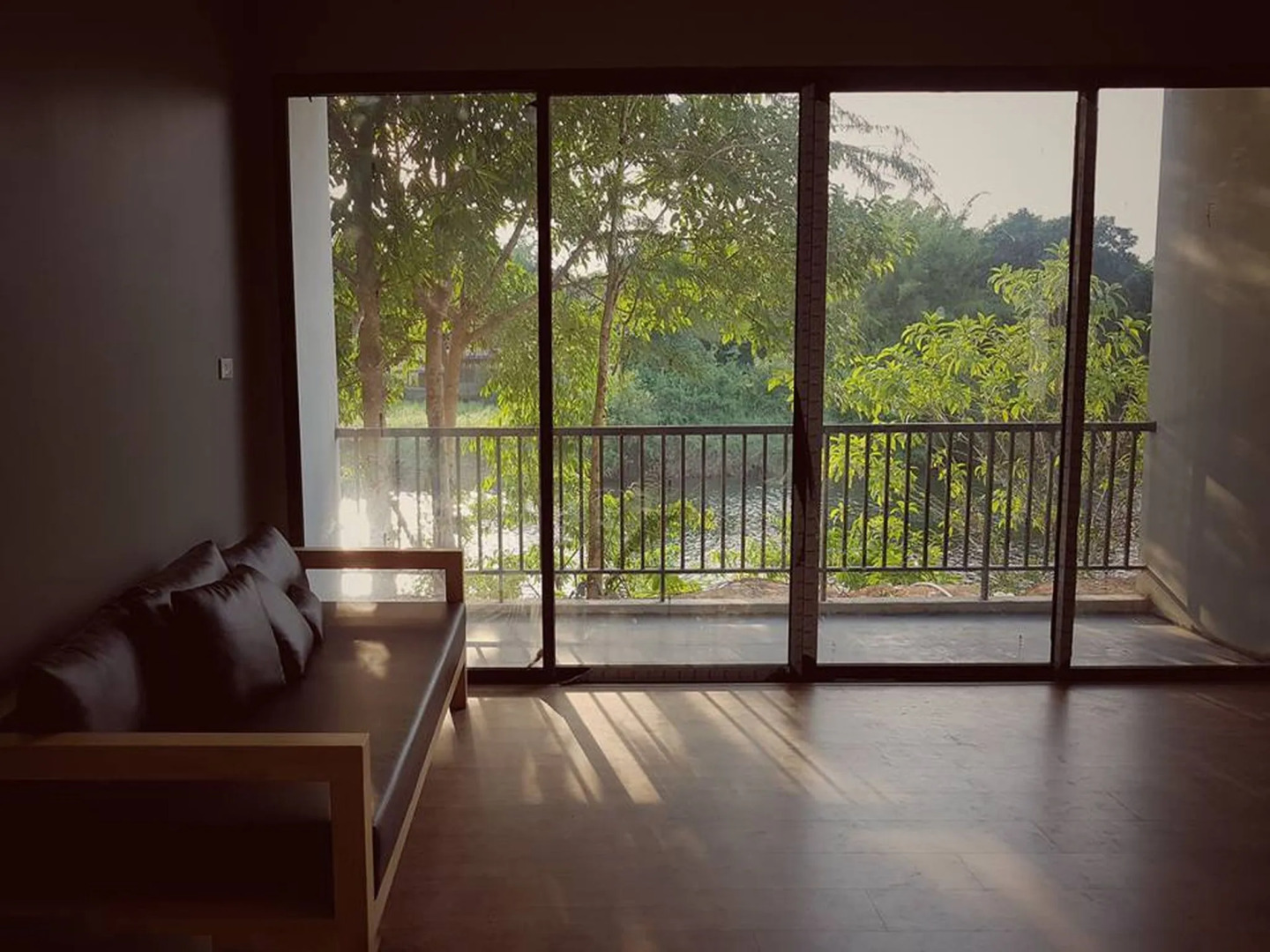 Riverawan Hotel (SHA Plus+)