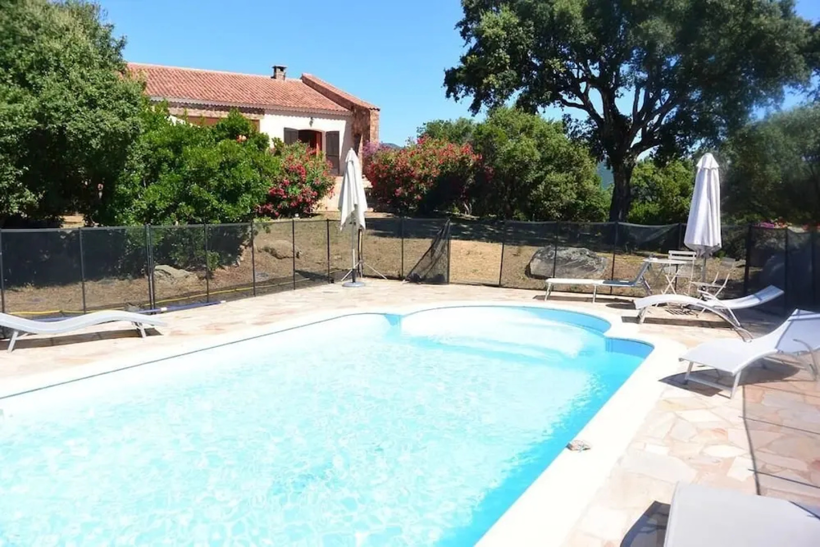 PINARELLO VILLA - PRIVATE POOL Chalet 2