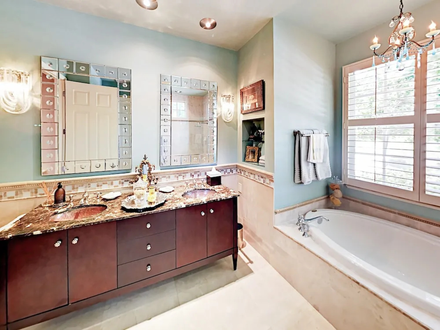 13 Pinehurst Home 3 Bedrooms 2 Bathrooms Home