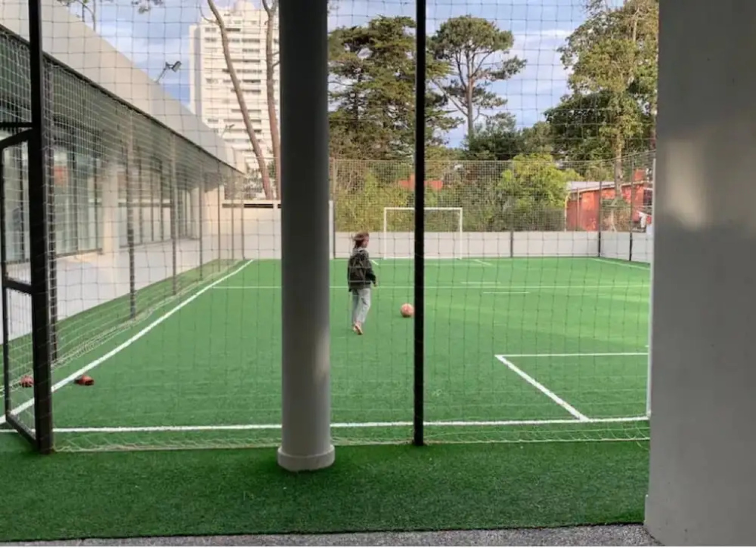 2 bed apartment Ocean Drive Country Bldg