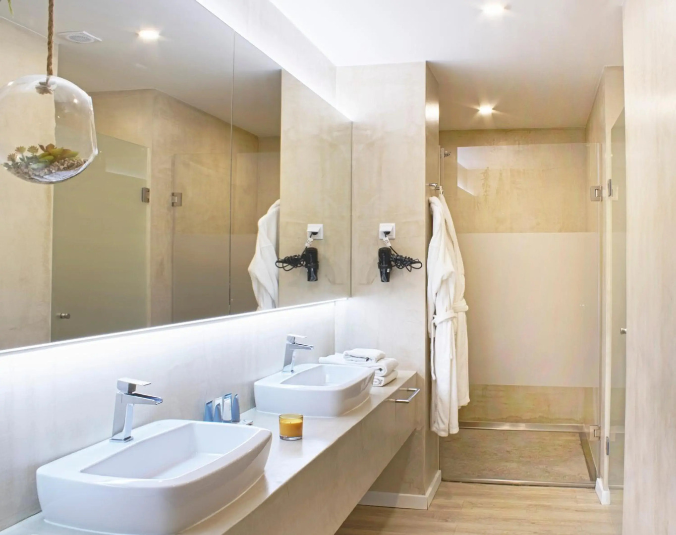 AP Maria Nova Lounge - Adults Friendly