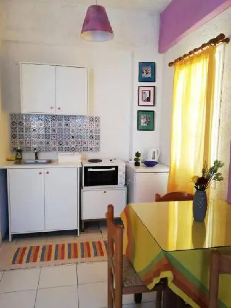 Irini Hotel-Apartments