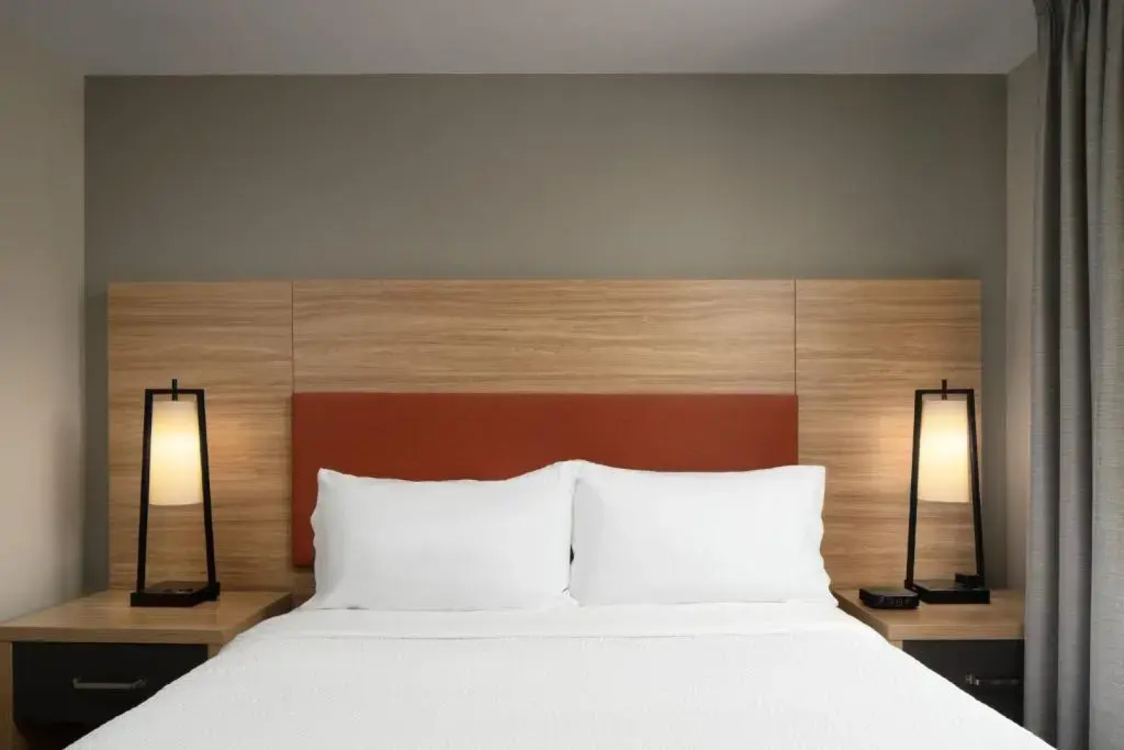 Candlewood Suites St. Louis - St. Charles