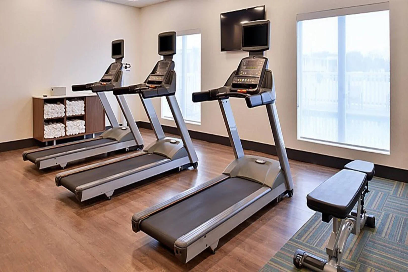 Holiday Inn Express & Suites West Melbourne by IHG