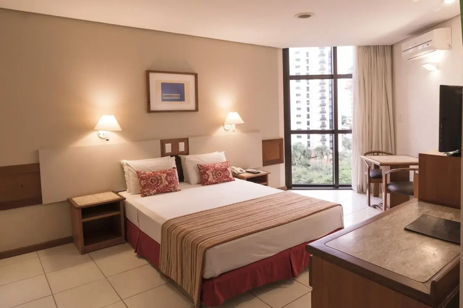 Oft Tamandare Plaza Hotel