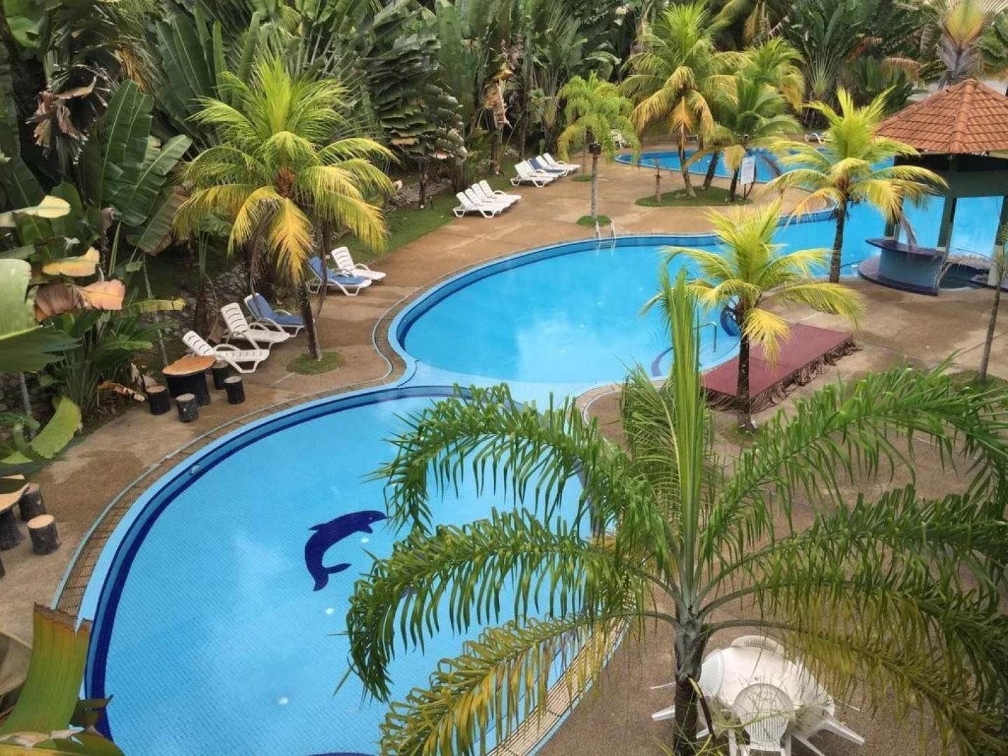 Teluk Batik Holiday Apartment