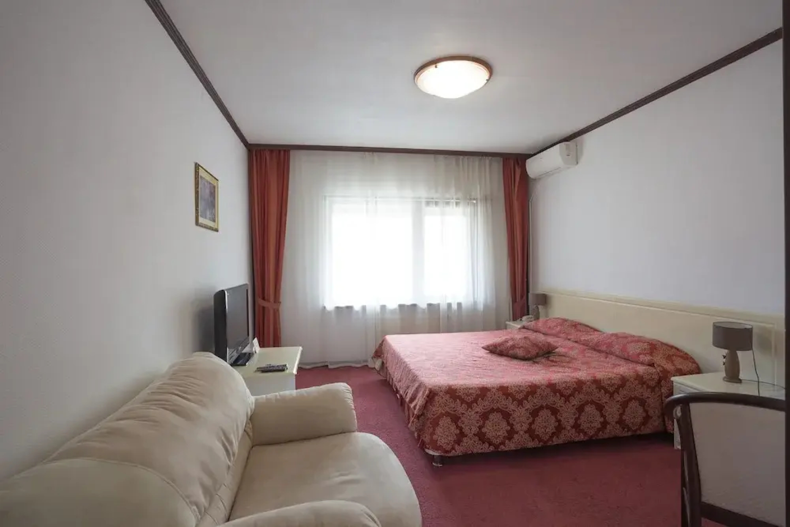 Hotel Genrih-I