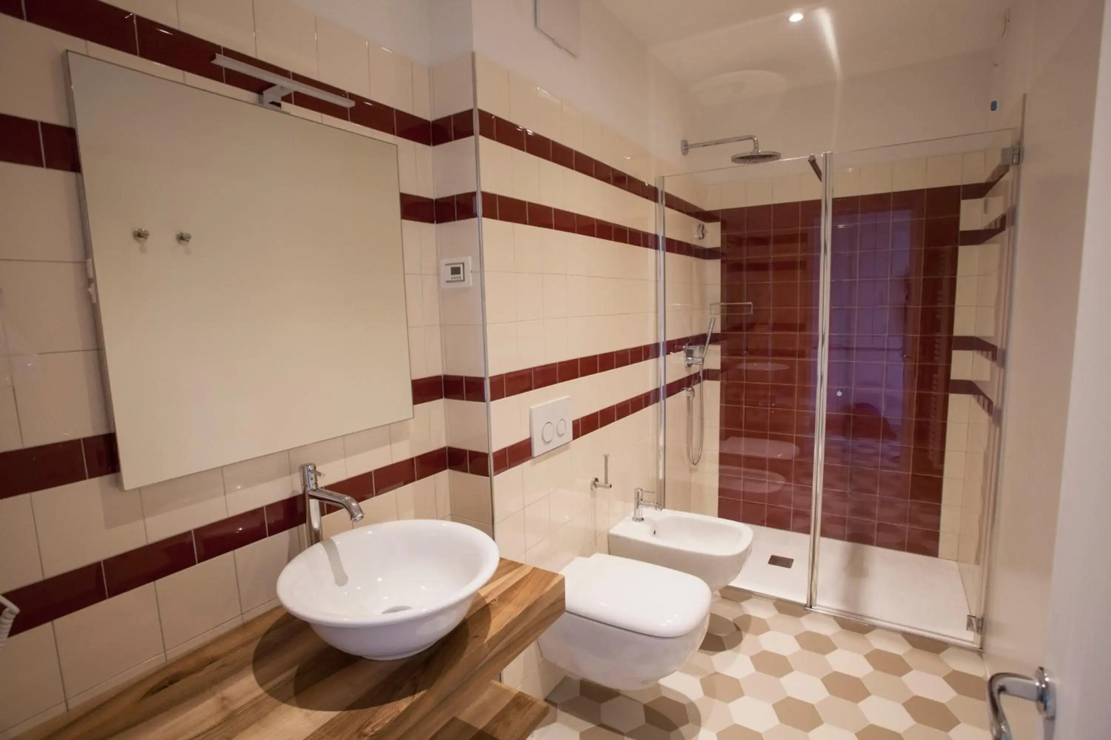 Villa Italia Luxury Suites and Apartments