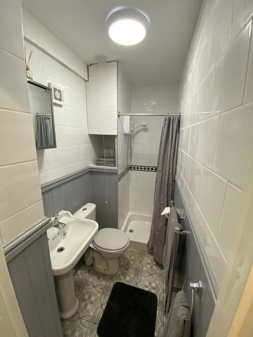 Remarkable Apartment in Oxton With Outside Space