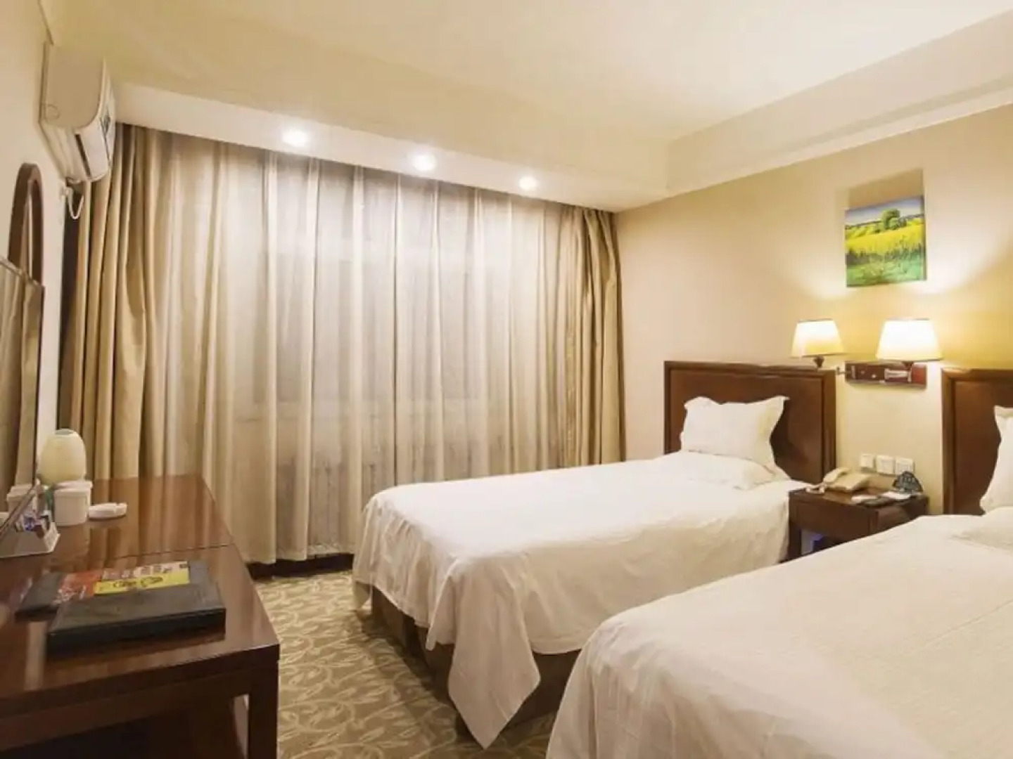 GreenTree Inn Puyang Oil-field Headquarters Hotel