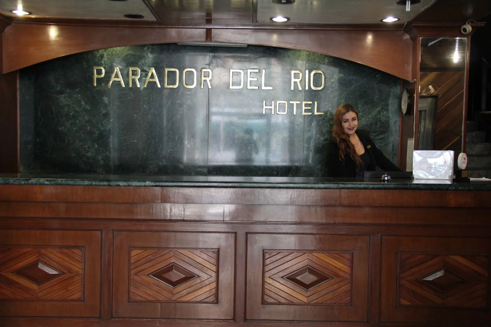 Hotel Parador Del Rio