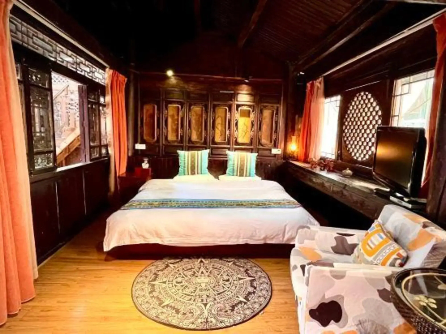 Lijiang Zhaofu Inn